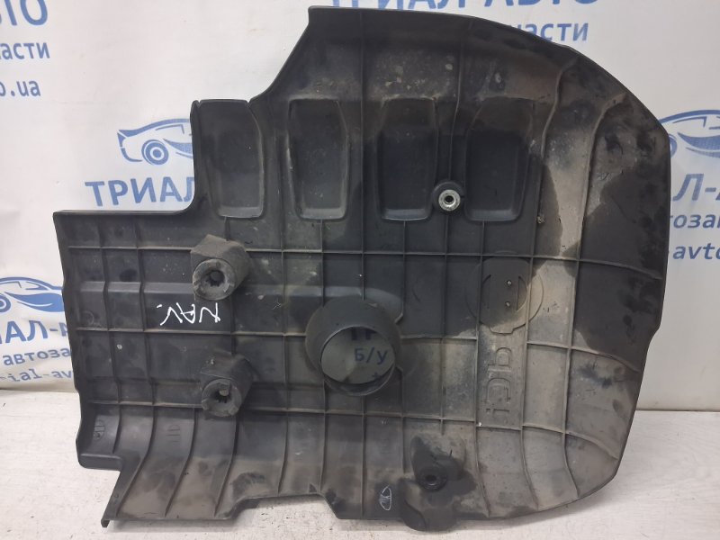 Декоративная крышка ДВС Nissan Navara D40 2.5 Diesel YD25DDTI