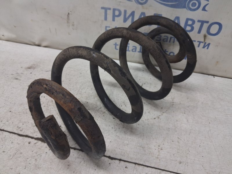 Пружина задняя Nissan Qashqai J10 1.6 diesel R9M Пружина задняя Nissan Qashqai J10 1.6 diesel R9M