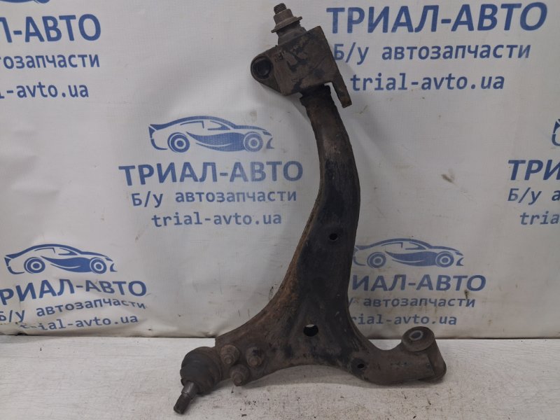 Запчасть рычаг правый SsangYong Korando 2010-2019 C200 2.0 diesel D20DTF 4452034005 Б/У Рычаг правый SsangYong Korando 2010-2019 C200 2.0 diesel D20DTF 4452034005 Б/У
