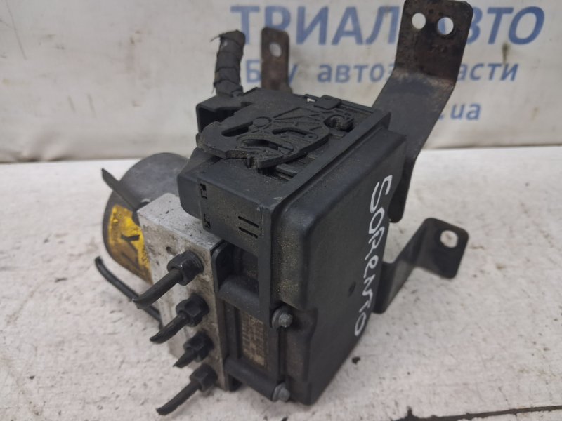Запчасть блок abs Kia Sorento 2002-2011 BL 2.5 diesel D4CB 589103E450 Б/У Блок abs Kia Sorento 2002-2011 BL 2.5 diesel D4CB 589103E450 Б/У