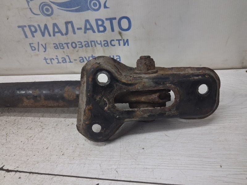Рычаг задний продольный левый Range Rover Evoque 2011-2018 L538 2.2 Diesel Рычаг задний продольный левый Range Rover Evoque 2011-2018 L538 2.2 Diesel