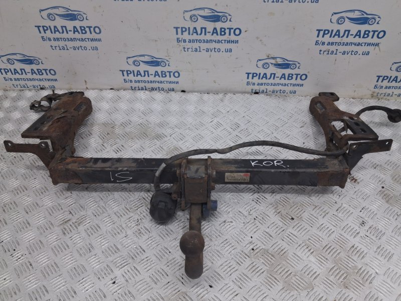 Запчасть фаркоп SsangYong Korando 2010-2019 C200 2.0 diesel D20DTF Б/У Фаркоп SsangYong Korando 2010-2019 C200 2.0 diesel D20DTF Б/У