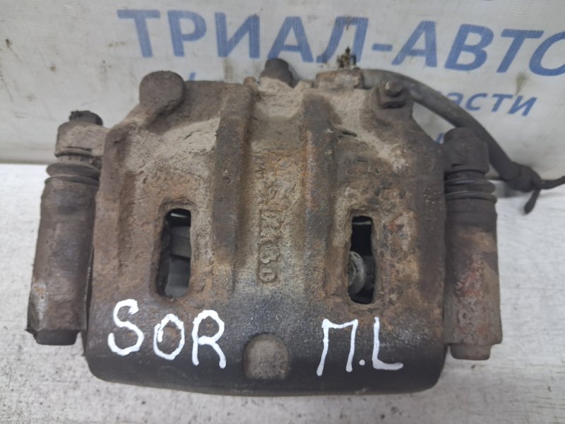 Запчасть суппорт передний левый Kia Sorento 2002-2011 BL 2.5 diesel D4CB 581103E600 Б/У Суппорт передний левый Kia Sorento 2002-2011 BL 2.5 diesel D4CB 581103E600 Б/У