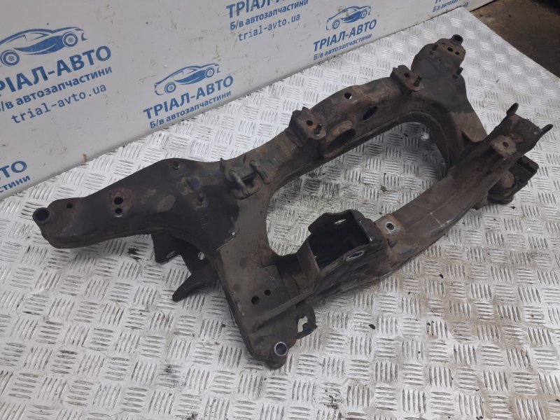 Балка задней подвески Nissan Qashqai J10 1.6 diesel R9M Балка задней подвески Nissan Qashqai J10 1.6 diesel R9M