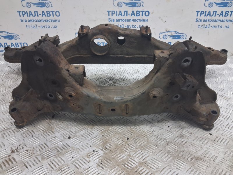 Балка задней подвески Qashqai 2006-2013 J10 1.6 diesel R9M Балка задней подвески Qashqai 2006-2013 J10 1.6 diesel R9M
