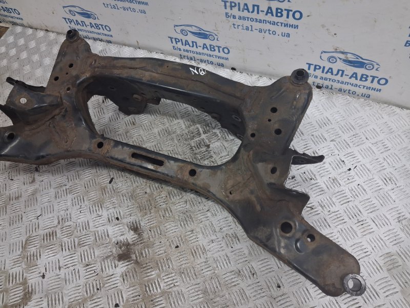 Балка задней подвески Qashqai 2006-2013 J10 1.6 diesel R9M Балка задней подвески Qashqai 2006-2013 J10 1.6 diesel R9M