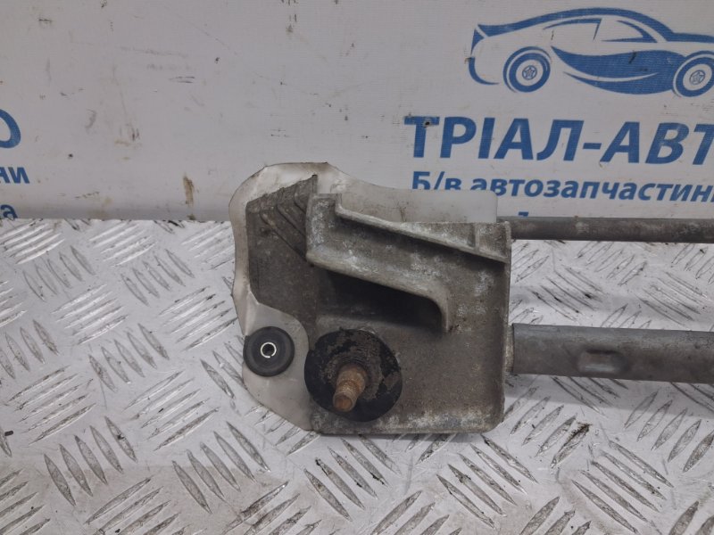 Трапеция дворников Tiida 2004-2014 C11 1.6 Бензин HR16 Трапеция дворников Tiida 2004-2014 C11 1.6 Бензин HR16