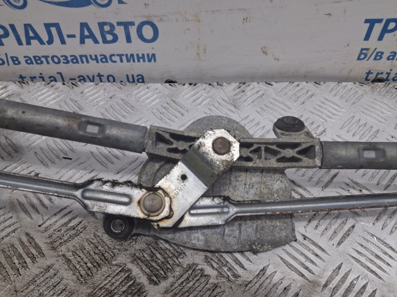 Трапеция дворников Tiida 2004-2014 C11 1.6 Бензин HR16 Трапеция дворников Tiida 2004-2014 C11 1.6 Бензин HR16