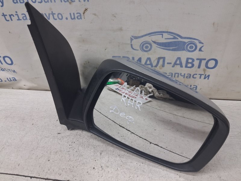 Зеркало правое Navara 2004-2015 D40 2.5 Diesel YD25DDTI