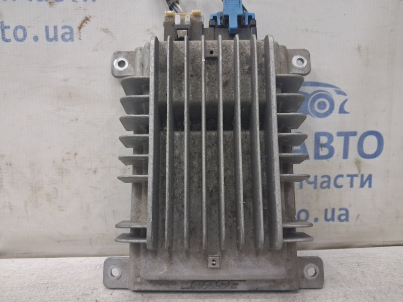 Запчасть усилитель аудиосистемы Nissan Qashqai 2006-2013 J10 1.6 diesel R9M 28060EY10B Б/У Усилитель Аудиосистемы Nissan Qashqai 2006-2013 J10 1.6 diesel R9M 28060EY10B Б/У
