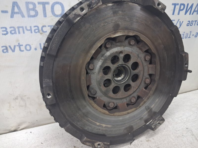 Маховик Sorento 2002-2011 BL 2.5 diesel D4CB Маховик Sorento 2002-2011 BL 2.5 diesel D4CB