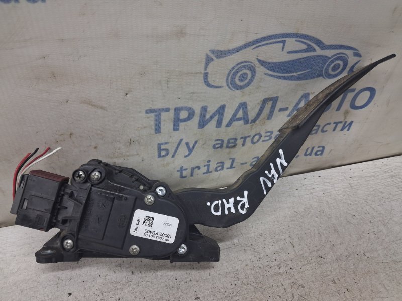 Запчасть педаль газа Nissan Navara 2004-2015 D40 2.5 Diesel YD25DDTI 18002EB400 Б/У Педаль газа Nissan Navara 2004-2015 D40 2.5 Diesel YD25DDTI 18002EB400 Б/У