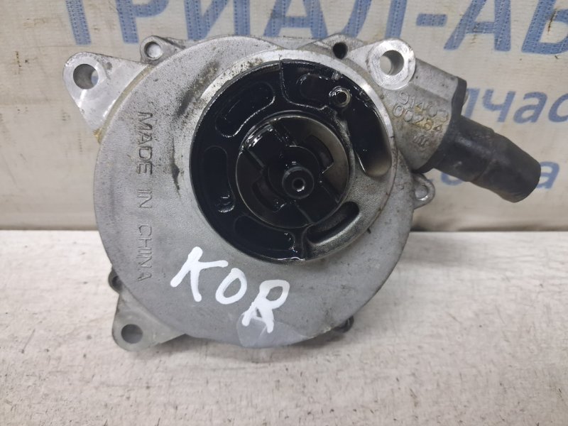 Насос вакуумный SsangYong Korando 2010-2019 C200 2.0 diesel D20DTF 6712300165 Б/У