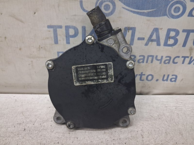 Насос вакуумный Korando 2010-2019 C200 2.0 diesel D20DTF
