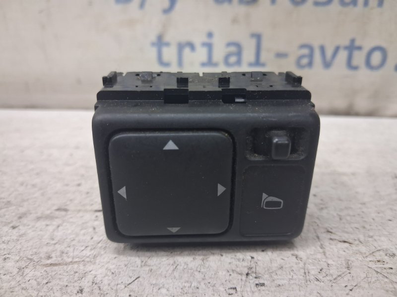 Запчасть блок управления зеркалами Nissan Navara 2004-2015 D40 2.5 Diesel YD25DDTI 25570AX005 Б/У Блок управления зеркалами Nissan Navara 2004-2015 D40 2.5 Diesel YD25DDTI 25570AX005 Б/У