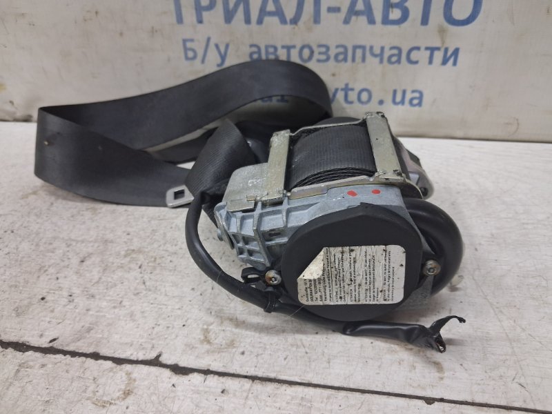 Ремень безопасности передний правый Nissan Qashqai J10 1.6 diesel R9M Ремень безопасности передний правый Nissan Qashqai J10 1.6 diesel R9M