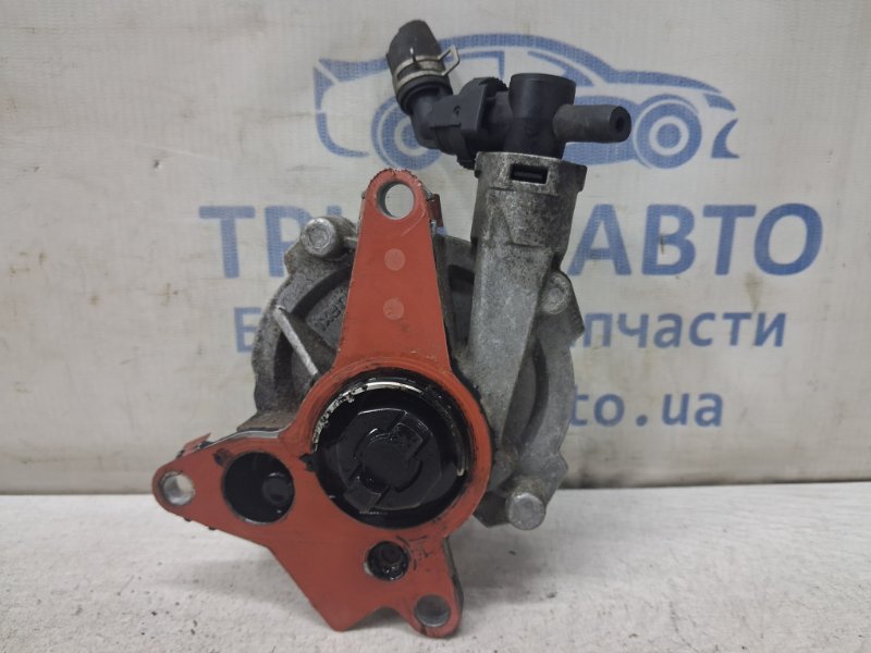Насос вакуумный Nissan Qashqai 2006-2013 J10 1.6 diesel R9M 1465000Q1N Б/У