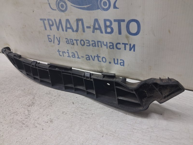 Кронштейн бампера задний правый Korando 2010-2019 C200 2.0 diesel D20DTF