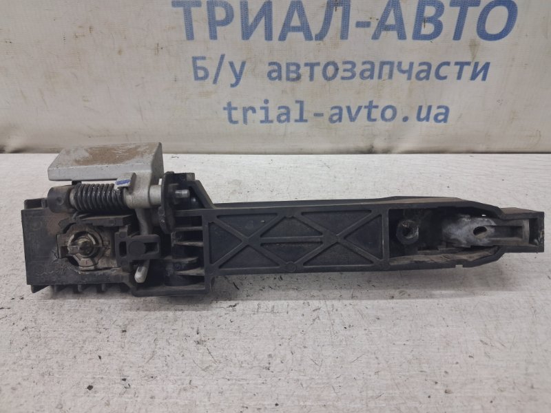 Ручка двери внешняя передняя левая Navara 2004-2015 D40 2.5 Diesel YD25DDTI