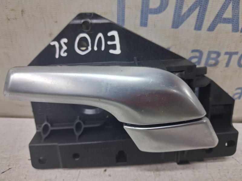 Запчасть ручка двери внутреняя задняя левая Land Rover Range Rover Evoque 2011-2018 L538 2.2 Diesel LR030566 Б/У Ручка двери внутреняя задняя левая Land Rover Range Rover Evoque 2011-2018 L538 2.2 Diesel LR030566 Б/У