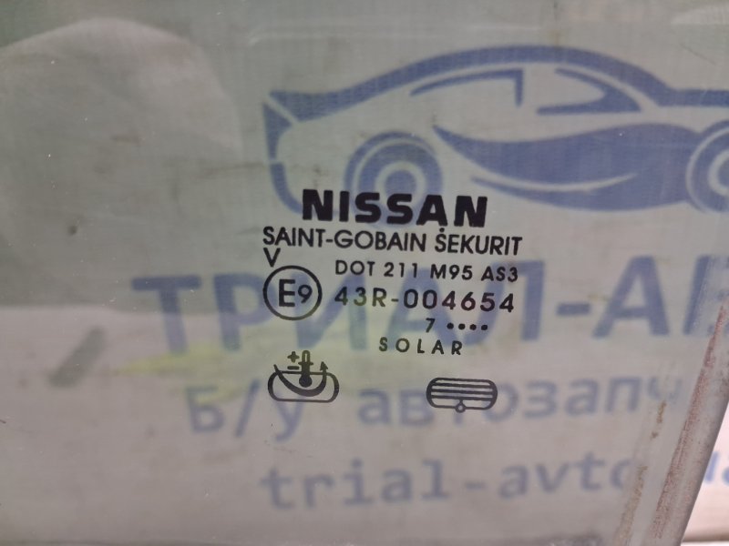 Стекло двери заднее левое Navara 2004-2015 D40 2.5 Diesel YD25DDTI Стекло двери заднее левое Navara 2004-2015 D40 2.5 Diesel YD25DDTI