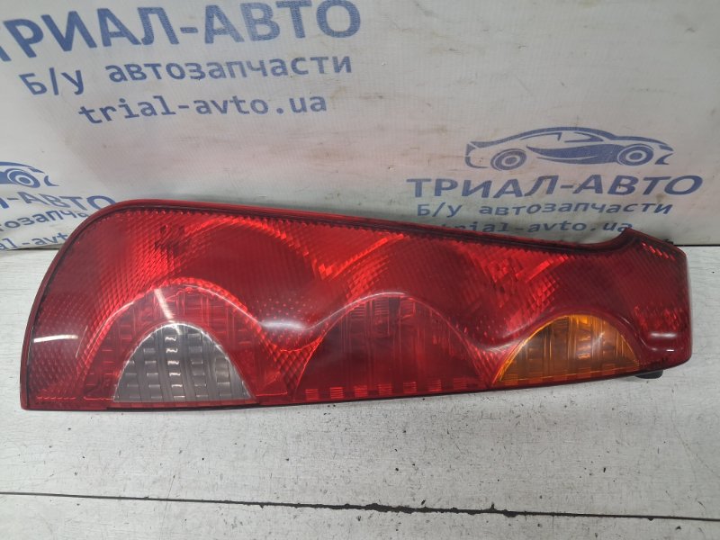 Запчасть фонарь задний внешний левый Nissan Note 2005-2013 E12 1.4 CR14DE 265559U000 Б/У Фонарь задний внешний левый Nissan Note 2005-2013 E12 1.4 CR14DE 265559U000 Б/У