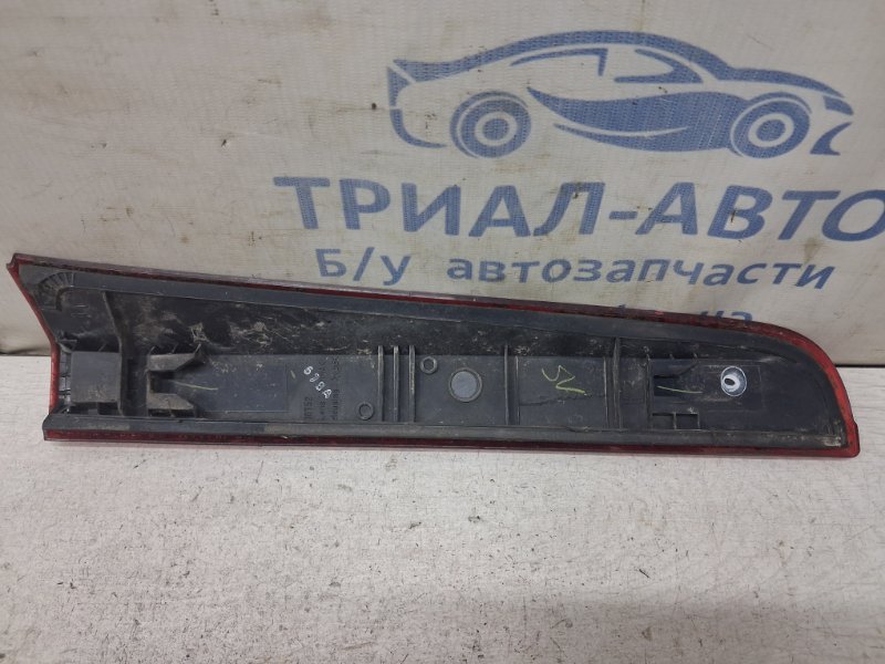 Катафот (отражатель) задний правый Nissan Note E12 1.4 CR14DE Катафот (отражатель) задний правый Nissan Note E12 1.4 CR14DE
