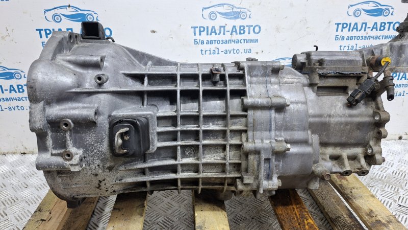 Запчасть коробка передач мкпп Kia Sorento 2002-2011 BL 2.5 diesel D4CB 4300049700 Б/У Коробка передач МКПП Kia Sorento 2002-2011 BL 2.5 diesel D4CB 4300049700 Б/У