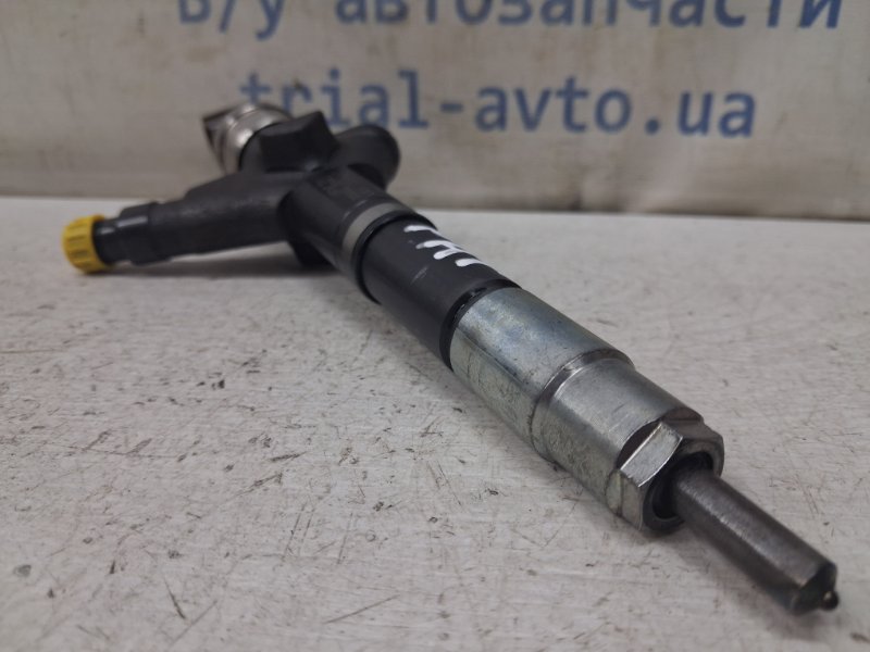 Форсунка топливная Pathfinder 2004-2014 R51 2.5 Diesel YD25DDTI Форсунка топливная Pathfinder 2004-2014 R51 2.5 Diesel YD25DDTI