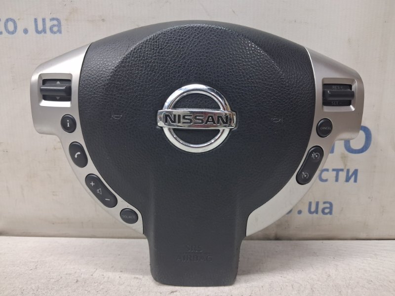 Запчасть подушка безопасности в руль Nissan Qashqai 2006-2013 J10 1.6 diesel R9M 98510BR26D Б/У Подушка безопасности в руль Nissan Qashqai 2006-2013 J10 1.6 diesel R9M 98510BR26D Б/У