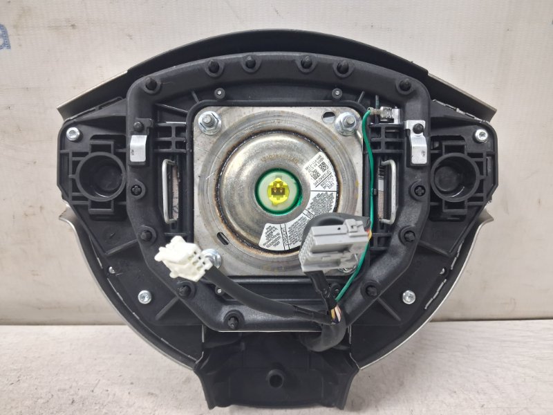 Подушка безопасности в руль Qashqai 2006-2013 J10 1.6 diesel R9M Подушка безопасности в руль Qashqai 2006-2013 J10 1.6 diesel R9M