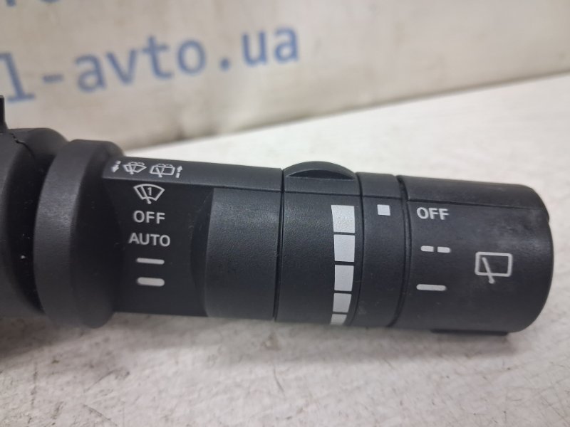 Переключатель подрулевой правый(дворники) Qashqai 2006-2013 J10 1.6 diesel R9M