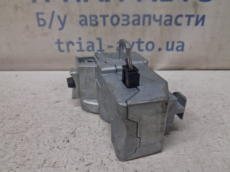 Замок рулевой колонки Range Rover Evoque 2011-2018 L538 2.2 Diesel Замок рулевой колонки Range Rover Evoque 2011-2018 L538 2.2 Diesel