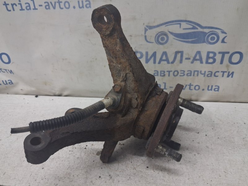 Кулак поворотный левый со ступицей Picanto 2003-2011 FL 1.1 Кулак поворотный левый со ступицей Picanto 2003-2011 FL 1.1