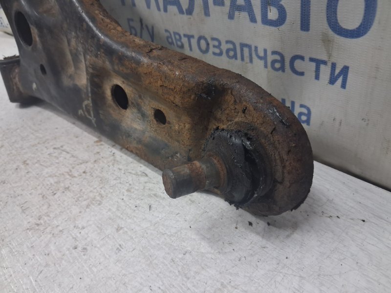 Рычаг левый Picanto 2003-2011 FL 1.1 Рычаг левый Picanto 2003-2011 FL 1.1