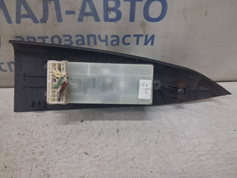 Блок управления стеклоподъемниками Nissan Note E12 1.4 CR14DE