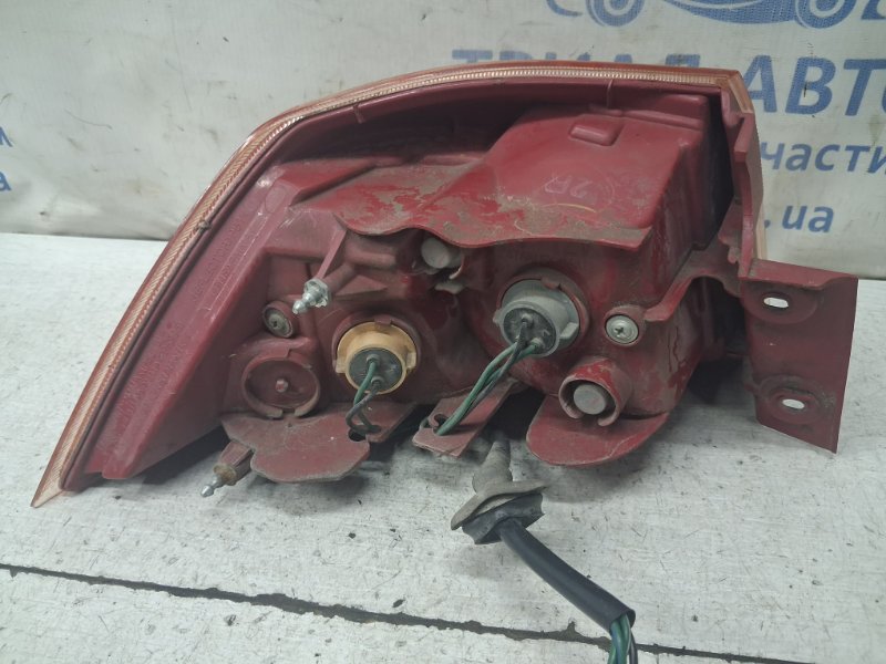 Фонарь задний внешний правый Mitsubishi Lancer 10 1.5 бензин 4a91 Фонарь задний внешний правый Mitsubishi Lancer 10 1.5 бензин 4a91