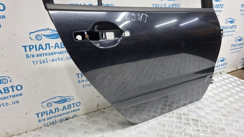 Дверь задняя правая Lancer 2003-2009 9 1.6 бензин 4G18