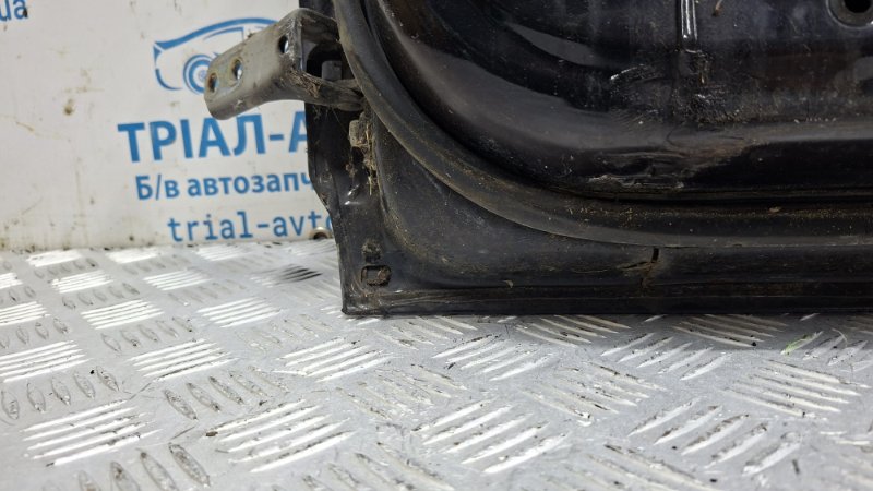 Дверь задняя правая Lancer 2003-2009 9 1.6 бензин 4G18