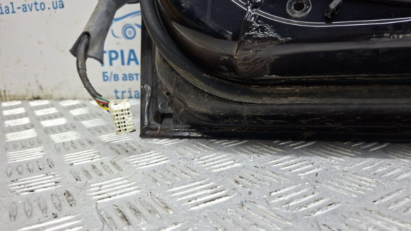 Дверь передняя правая Lancer 2003-2009 9 1.6 бензин 4G18 Дверь передняя правая Lancer 2003-2009 9 1.6 бензин 4G18
