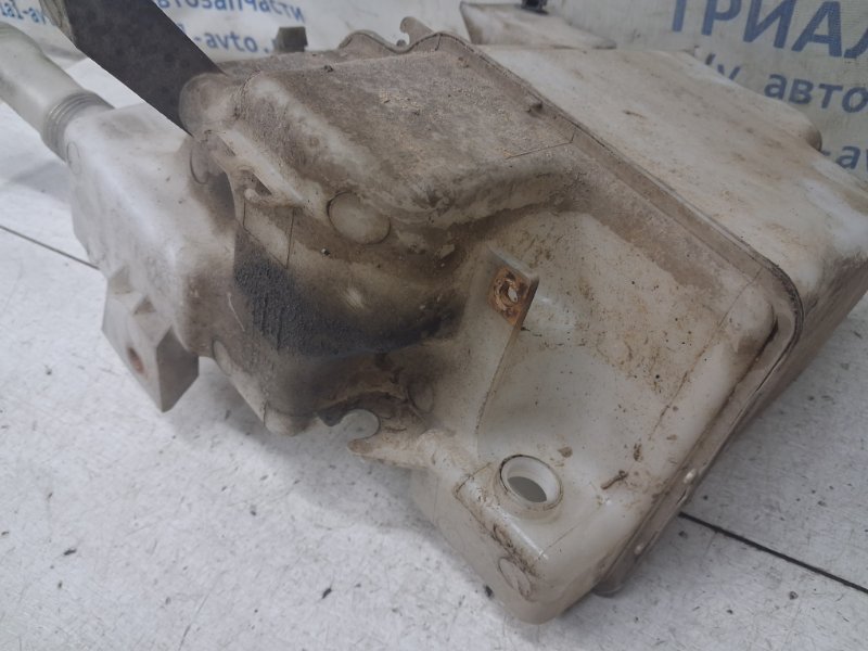 Бачок омывателя Mitsubishi Lancer 10 1.5 бензин 4a91 Бачок омывателя Mitsubishi Lancer 10 1.5 бензин 4a91