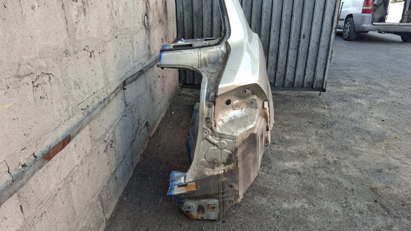 Четверть автомобиля задняя правая Lancer 2007-2017 10 1.5 бензин 4a91