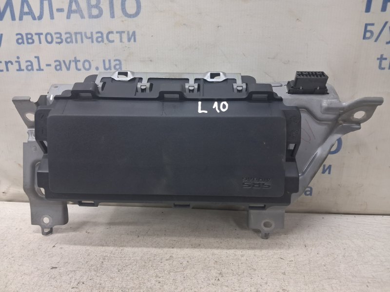 Запчасть подушка в колени Mitsubishi Lancer 2007-2017 10 1.5 бензин 4a91 7030A073XA Б/У Подушка в колени Mitsubishi Lancer 2007-2017 10 1.5 бензин 4a91 7030A073XA Б/У