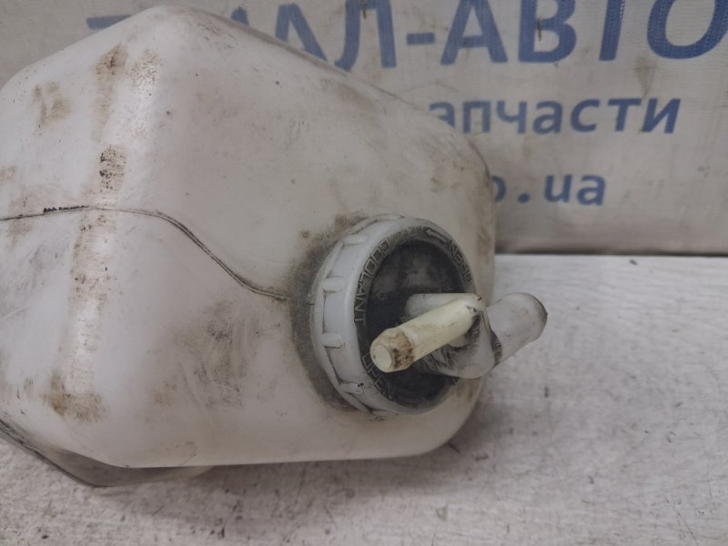 Бачок радиатора (расширительный) Mitsubishi Lancer 10 1.5 бензин 4a91