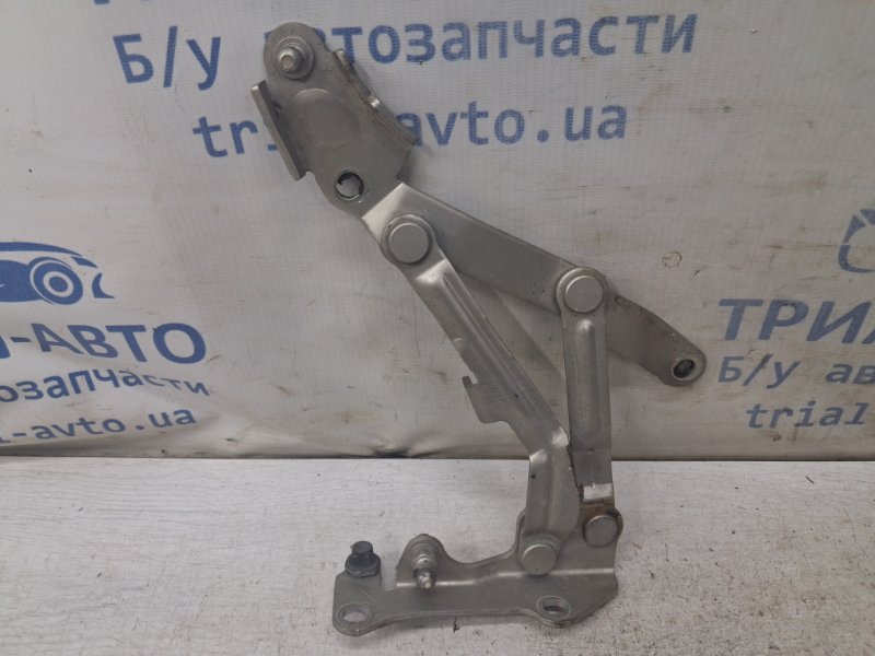 Запчасть петля крышки багажника правая Mitsubishi Lancer 2007-2017 10 1.5 бензин 4a91 5923A014 Б/У Петля крышки багажника правая Mitsubishi Lancer 2007-2017 10 1.5 бензин 4a91 5923A014 Б/У