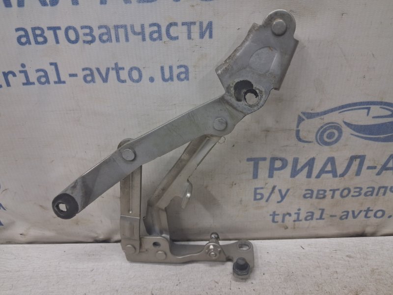 Петля крышки багажника правая Lancer 2007-2017 10 1.5 бензин 4a91 Петля крышки багажника правая Lancer 2007-2017 10 1.5 бензин 4a91