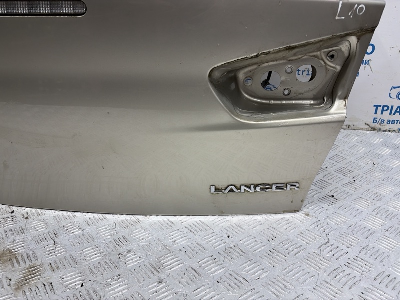 Крышка багажника Lancer 2007-2017 10 1.5 бензин 4a91 Крышка багажника Lancer 2007-2017 10 1.5 бензин 4a91