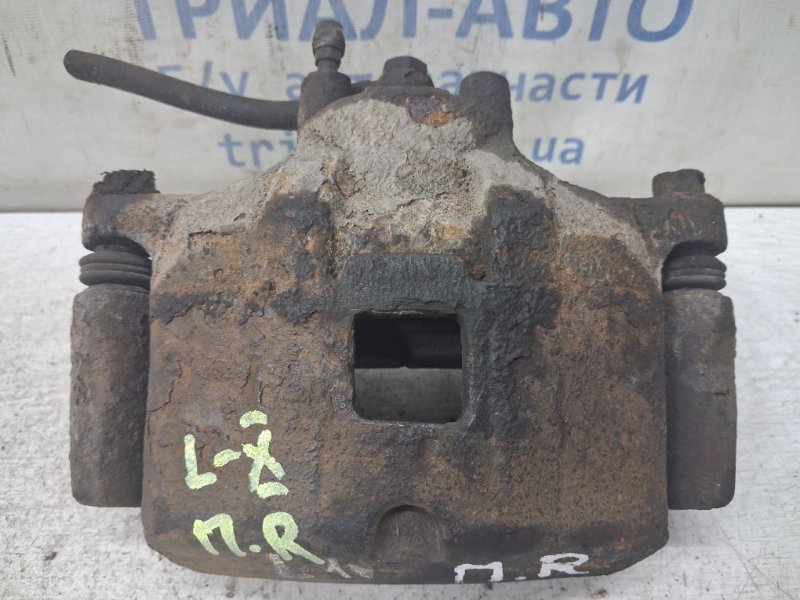 Запчасть суппорт передний правый Mitsubishi Lancer 2007-2017 10 1.5 бензин 4a91 4605A476 Б/У Суппорт передний правый Mitsubishi Lancer 2007-2017 10 1.5 бензин 4a91 4605A476 Б/У