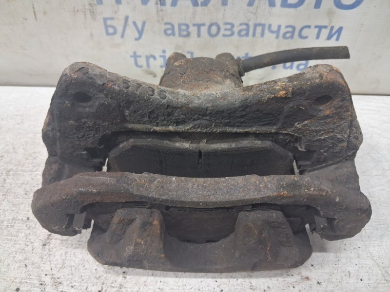 Суппорт передний правый Mitsubishi Lancer 10 1.5 бензин 4a91 Суппорт передний правый Mitsubishi Lancer 10 1.5 бензин 4a91
