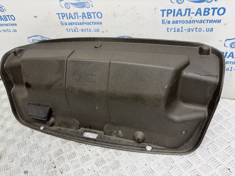 Обшивка крышки багажника Lancer 2007-2017 10 1.5 бензин 4a91
